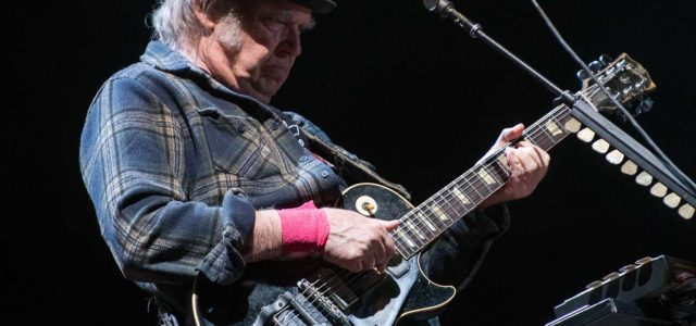 Will Neil Young’s Marijuana Use Keep Him From Becoming a U.S. Citizen?