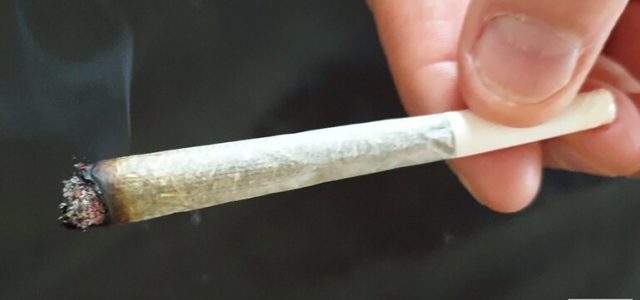 What are Hemp Rolling Papers?
