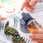 Top Marijuana Stocks To Buy For The Long-Term? 2 Analyst Rate As A Strong Buy Right Now
