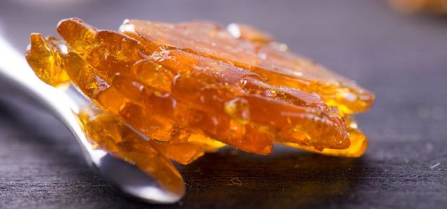 A Guide to Cannabis Wax and “Dabbing”