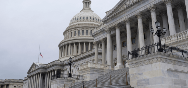 SAFER Banking Act Clears Senate Committee